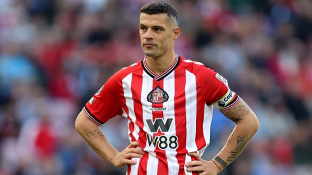 Antara Mimpi Indah dan Realita