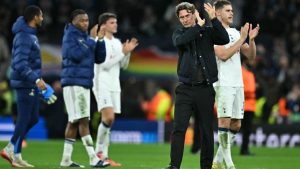 Kursi Thomas Frank Semakin Panas